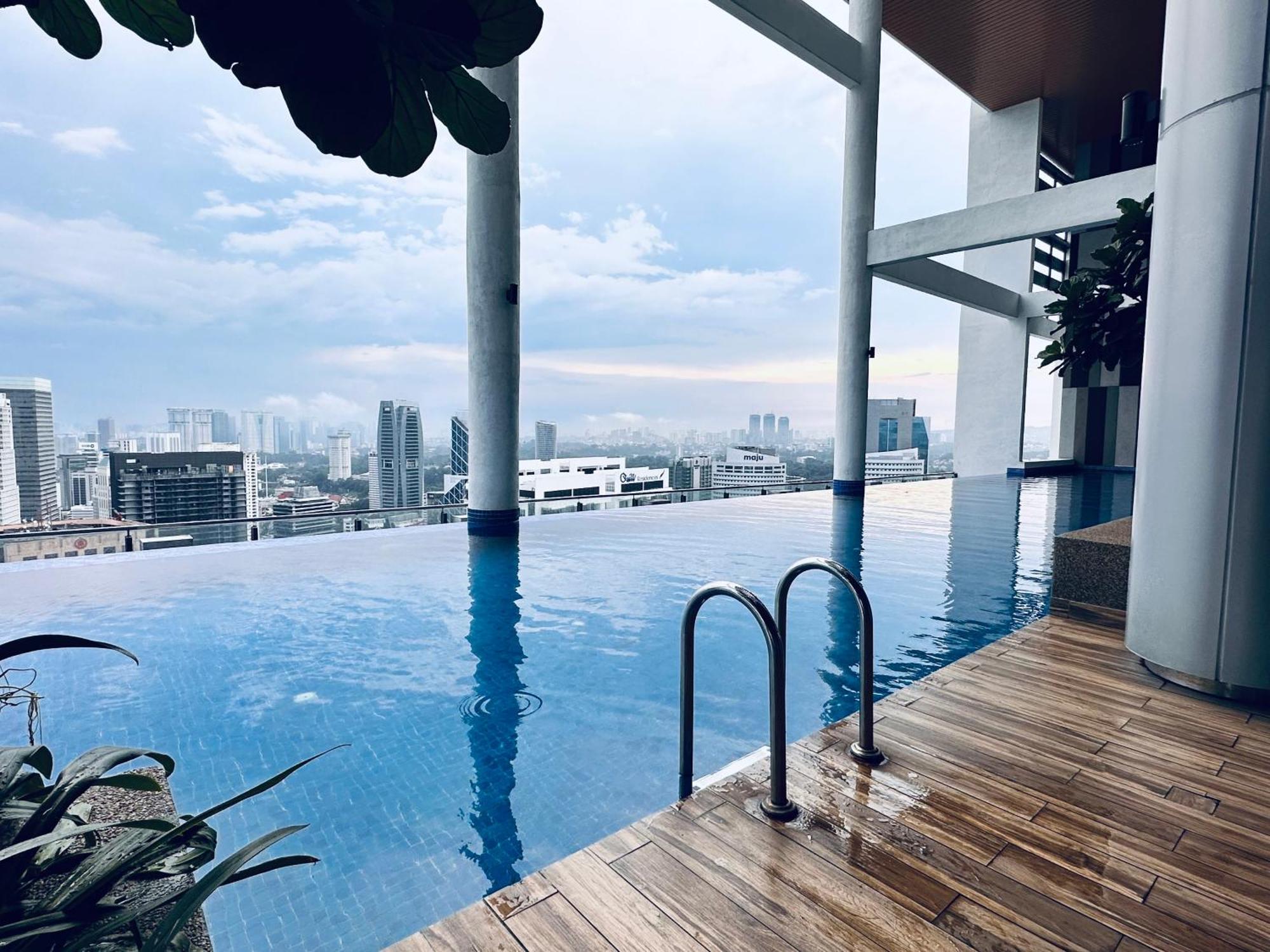 The Luxe Colony Klcc By Infinitum Appartement Kuala Lumpur Buitenkant foto